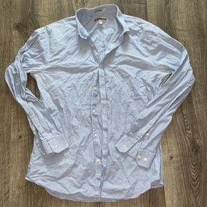 Mens fitted button down